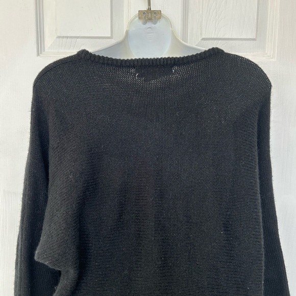 Vintage beaded and appliqué flower sweater, black, medium. - Picture 5 of 7